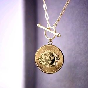 18K Apolo design necklace